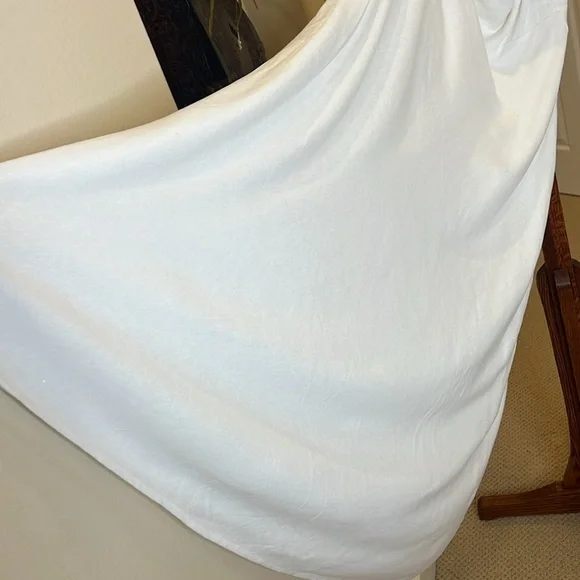 Petal & Pup Strapless cut out twist top linen midi dress nwot - Picture 11 of 15